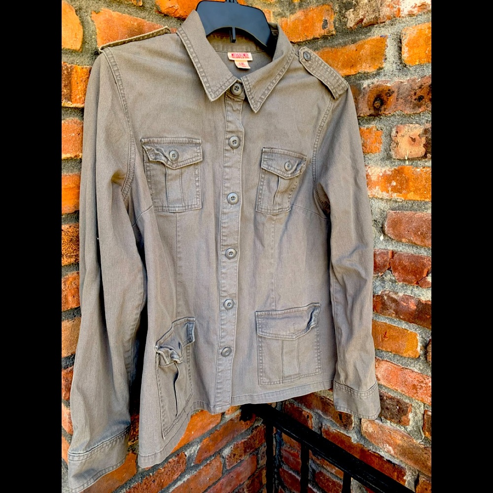 JACKET // military-style